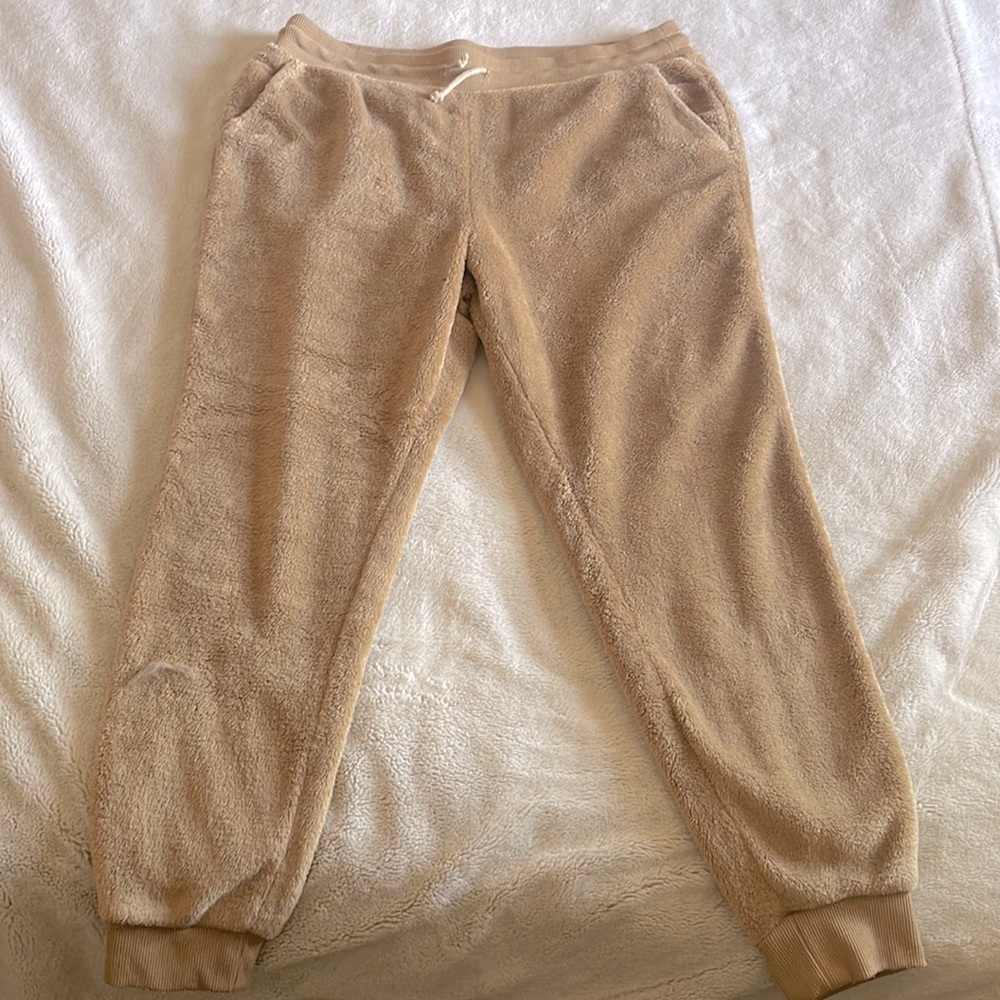 Soft and fuzzy tan Old Navy sweatpants